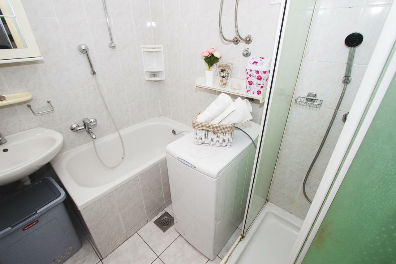 Apartment Ema Шибеник Экстерьер фото
